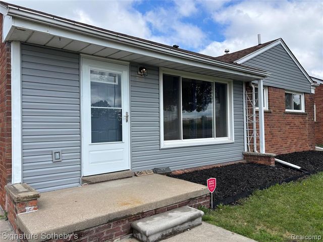 3170 Southfield Road, Dearborn, MI 48124