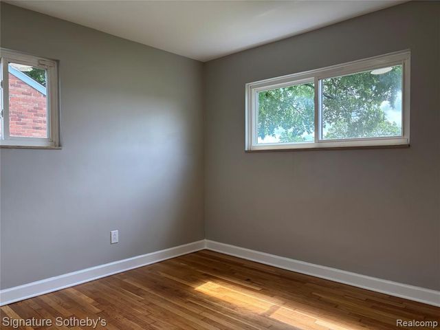 3170 Southfield Road, Dearborn, MI 48124