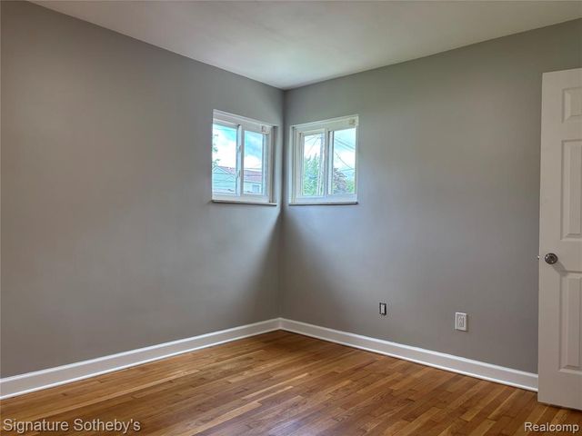 3170 Southfield Road, Dearborn, MI 48124