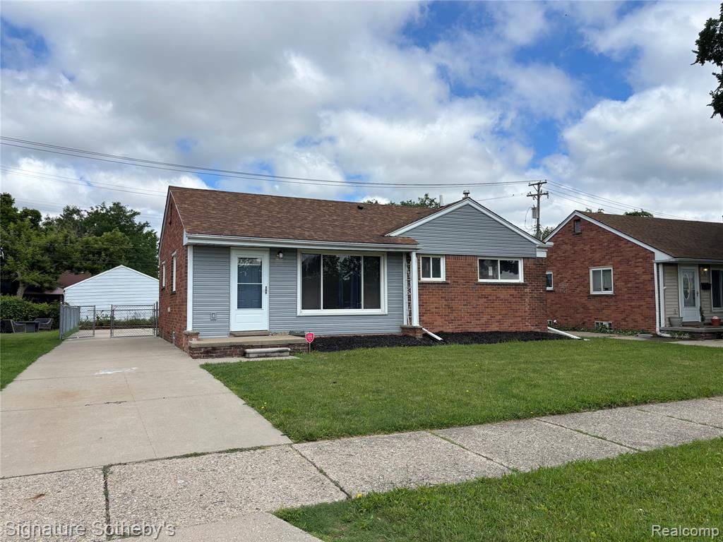 3170 Southfield Road, Dearborn, MI 48124