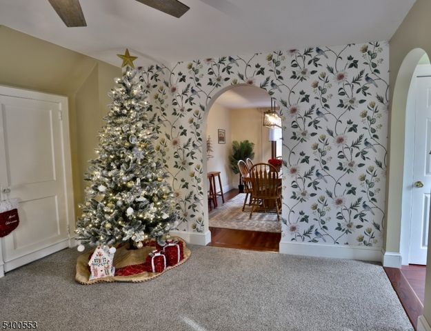 220 Oak Grove Rd, Franklin Twp., NJ 08867