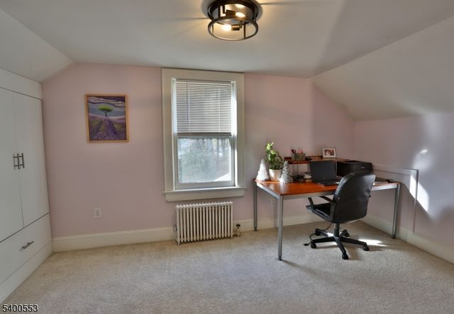 220 Oak Grove Rd, Franklin Twp., NJ 08867