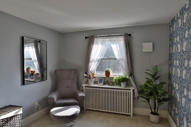 220 Oak Grove Rd, Franklin Twp., NJ 08867