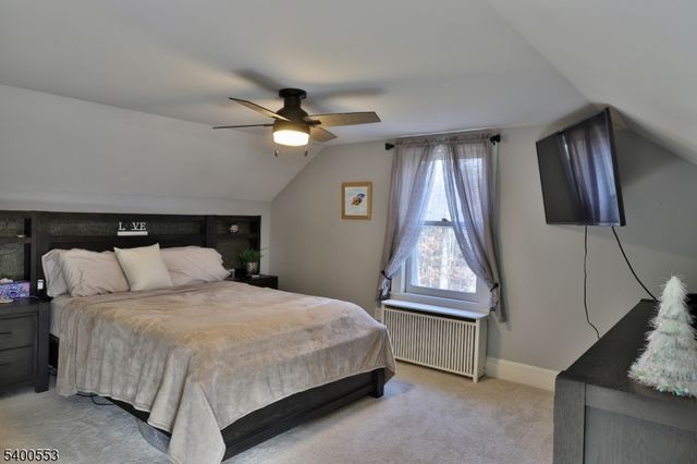 220 Oak Grove Rd, Franklin Twp., NJ 08867