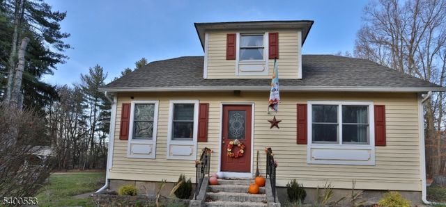 220 Oak Grove Rd, Franklin Twp., NJ 08867