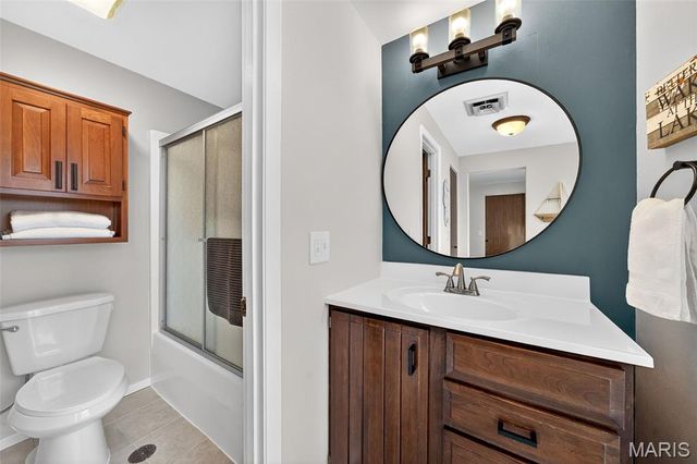 17494 Hickory Lick Road, Wright City, MO 63390