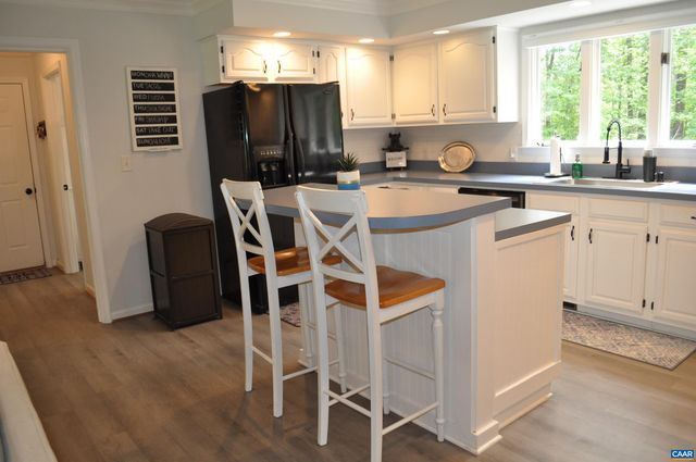 3257 MARTIN KINGS RD, Charlottesville, VA 22902