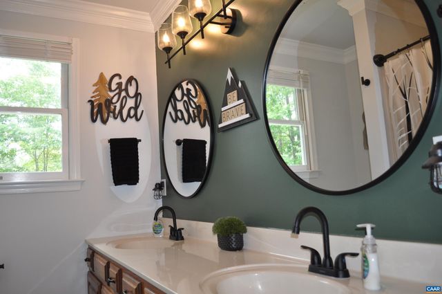 3257 MARTIN KINGS RD, Charlottesville, VA 22902
