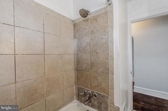 15 E GRIFFITH ST, Penns Grove, NJ 08069