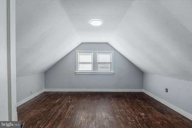 15 E GRIFFITH ST, Penns Grove, NJ 08069