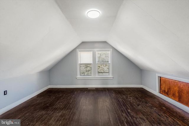 15 E GRIFFITH ST, Penns Grove, NJ 08069