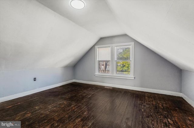 15 E GRIFFITH ST, Penns Grove, NJ 08069