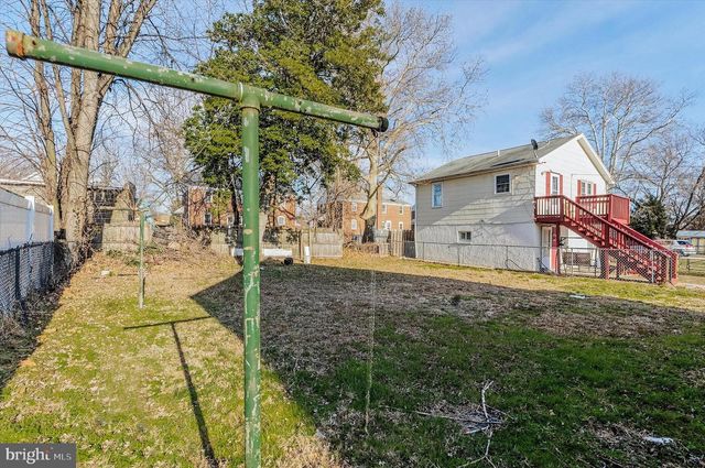 15 E GRIFFITH ST, Penns Grove, NJ 08069