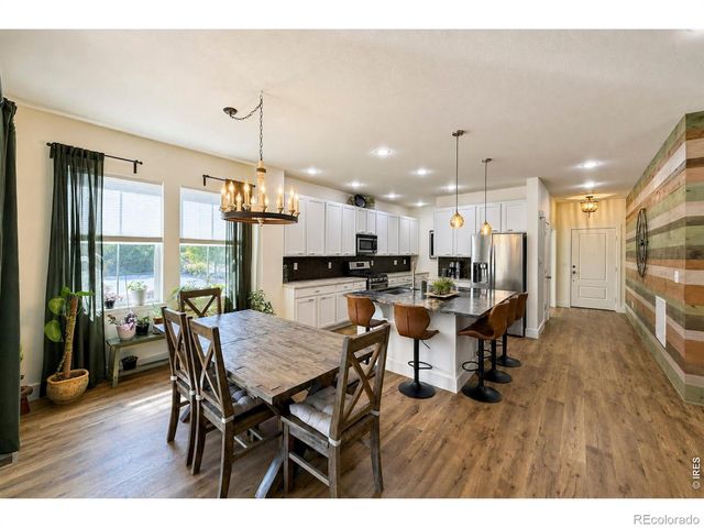 1421 Rustic Drive, Longmont, CO 80504