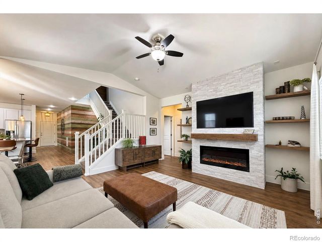 1421 Rustic Drive, Longmont, CO 80504