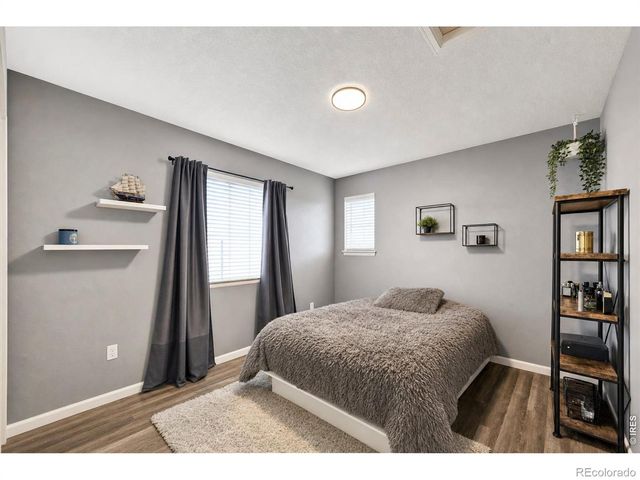 1421 Rustic Drive, Longmont, CO 80504
