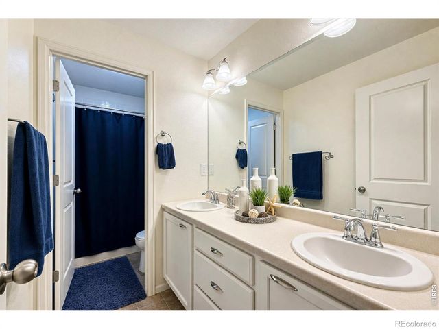 1421 Rustic Drive, Longmont, CO 80504