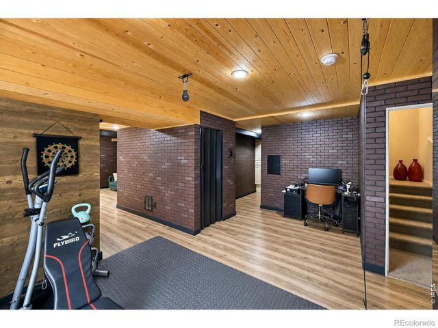 1421 Rustic Drive, Longmont, CO 80504