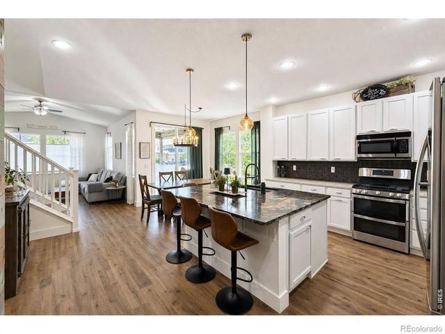 1421 Rustic Drive, Longmont, CO 80504
