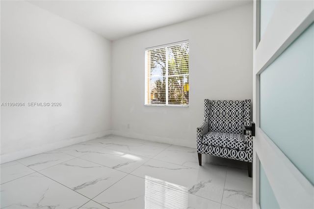 64 SW 15th Ter, Homestead, FL 33030