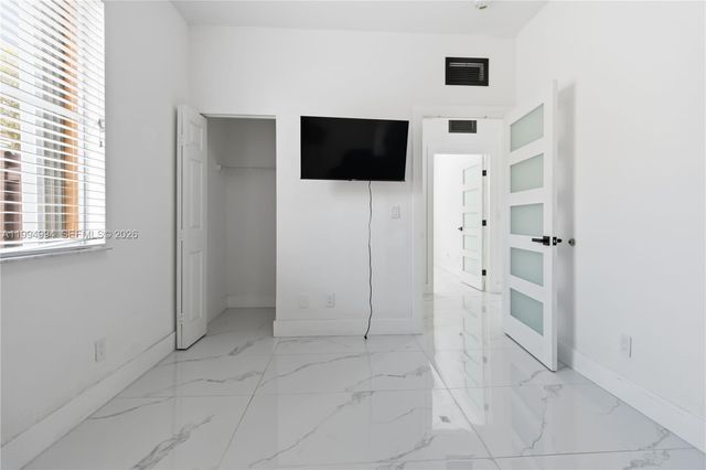 64 SW 15th Ter, Homestead, FL 33030