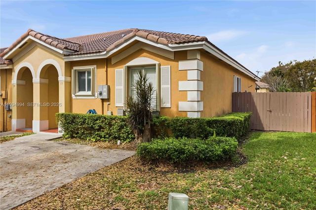 64 SW 15th Ter, Homestead, FL 33030