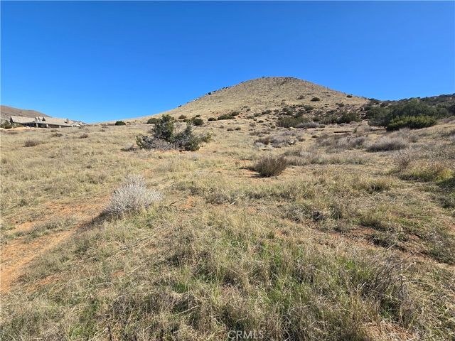 0 White Feather Road, Acton, CA 93510