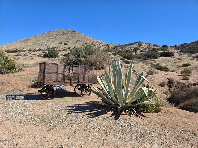 0 White Feather Road, Acton, CA 93510