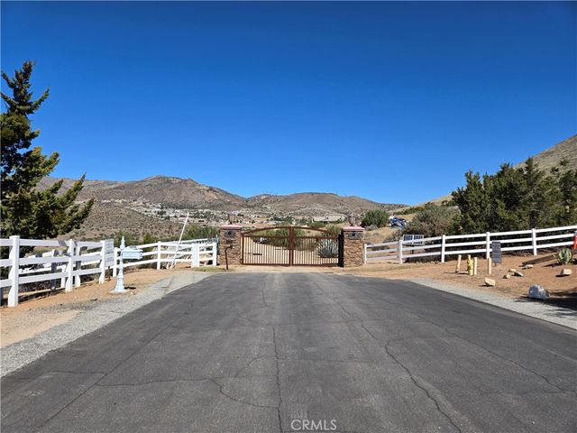 0 White Feather Road, Acton, CA 93510