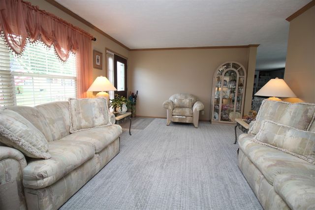 823 Raisin River Road, Three Rivers, MI 49093