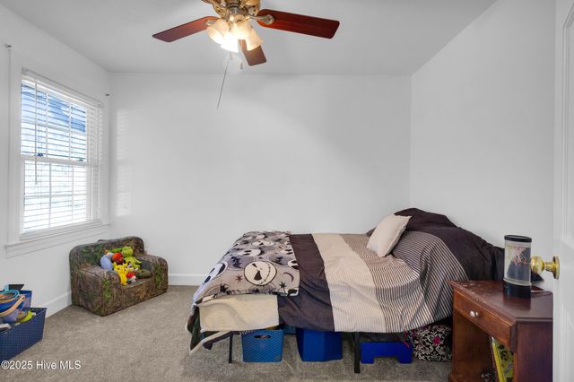 605 River Road, New Bern, NC 28562