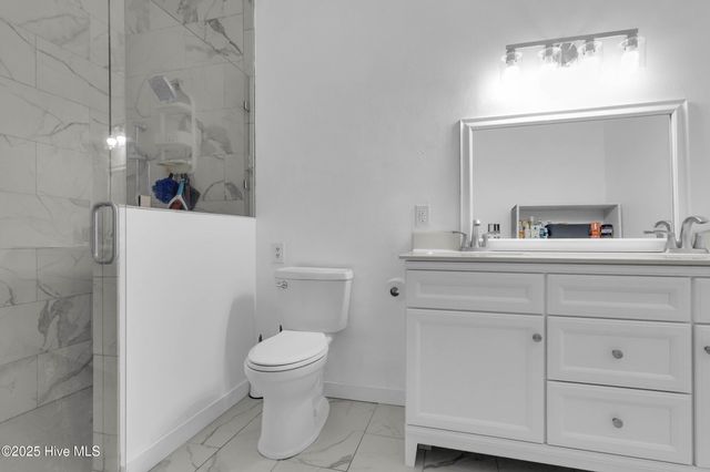 605 River Road, New Bern, NC 28562