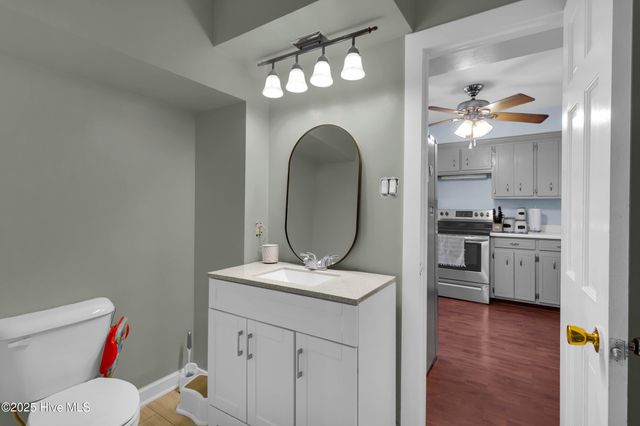 605 River Road, New Bern, NC 28562