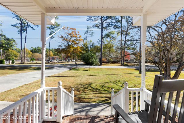 605 River Road, New Bern, NC 28562