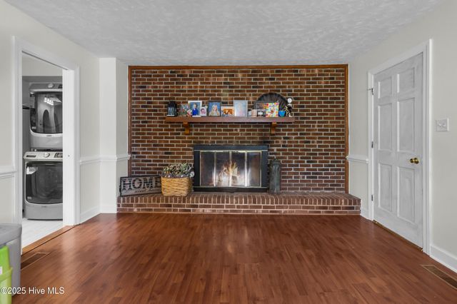 605 River Road, New Bern, NC 28562