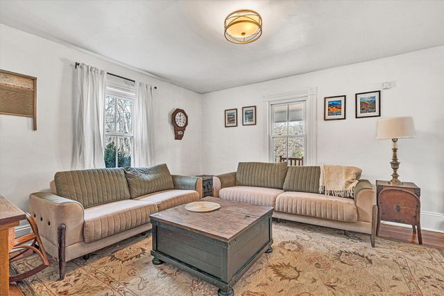 8340 Poplar Springs LN, Roanoke, VA 24018