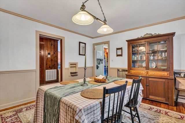 8340 Poplar Springs LN, Roanoke, VA 24018