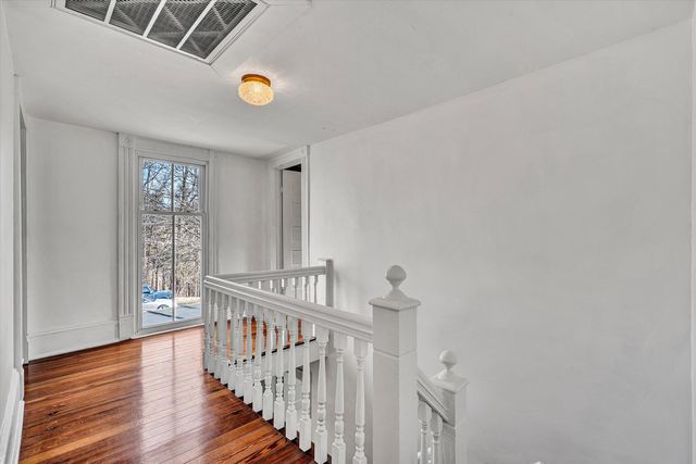 8340 Poplar Springs LN, Roanoke, VA 24018