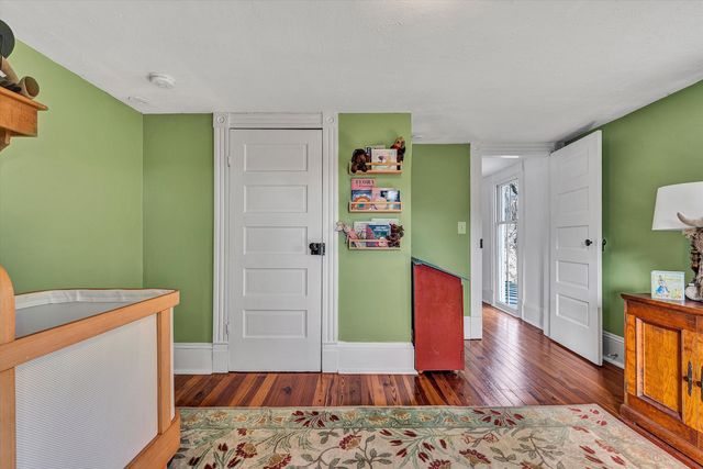 8340 Poplar Springs LN, Roanoke, VA 24018