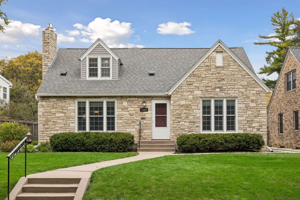1359 Idaho Avenue W, Falcon Heights, MN 55108 — photo 3