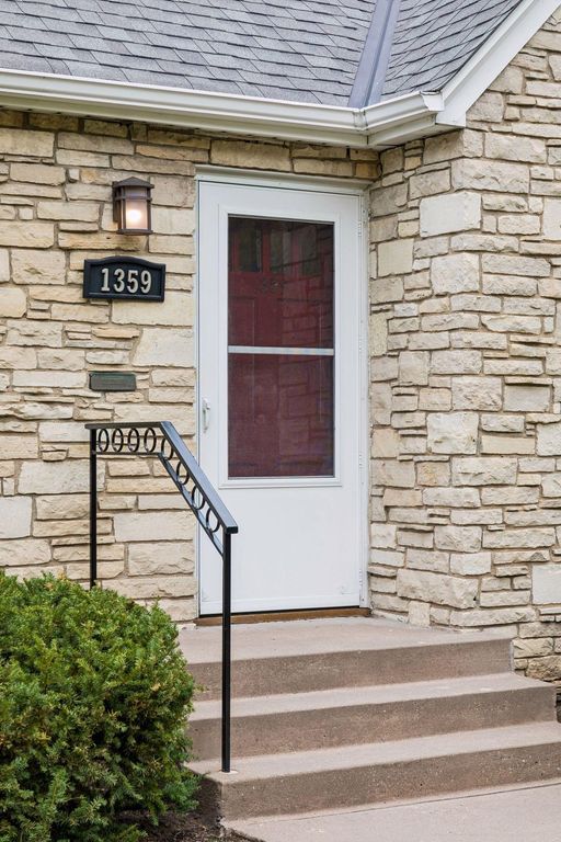 1359 Idaho Avenue W, Falcon Heights, MN 55108 — photo 4