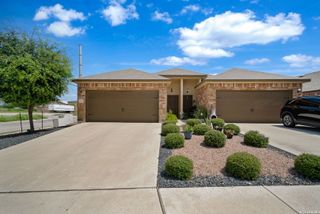 1100/1102 Stanley, Seguin, TX 78155