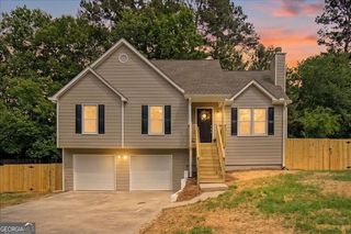 212 Kiowa Court SE, Acworth, GA 30102