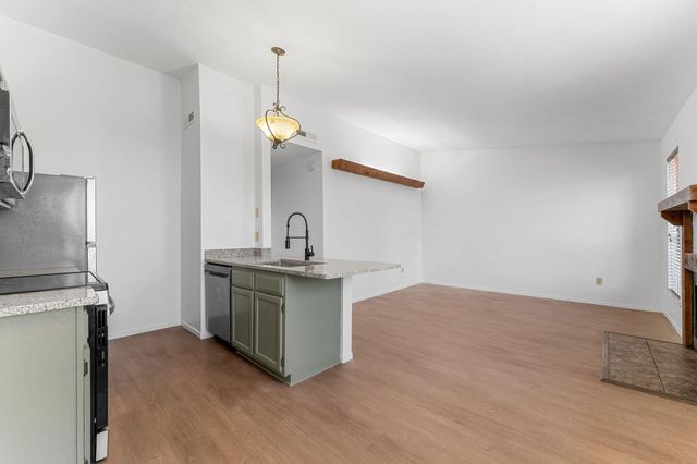 68 Rasso Way 74, Kimberling City, MO 65686