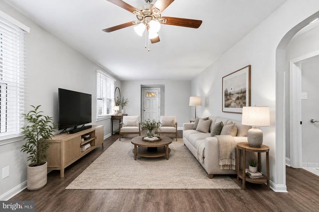 2514 WENTWORTH RD, Parkville, MD 21234