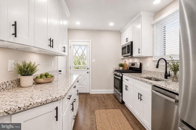 2514 WENTWORTH RD, Parkville, MD 21234