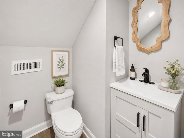 2514 WENTWORTH RD, Parkville, MD 21234