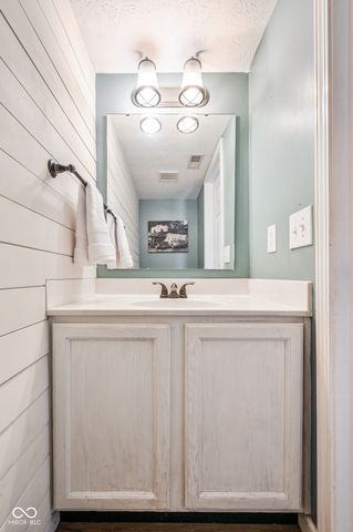 1213 Barrington Drive, Greenwood, IN 46143