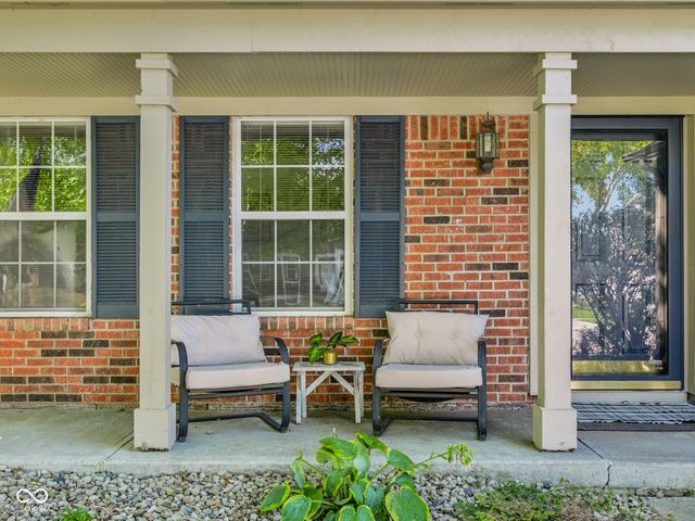 1213 Barrington Drive, Greenwood, IN 46143
