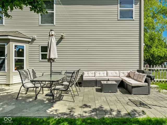 1213 Barrington Drive, Greenwood, IN 46143